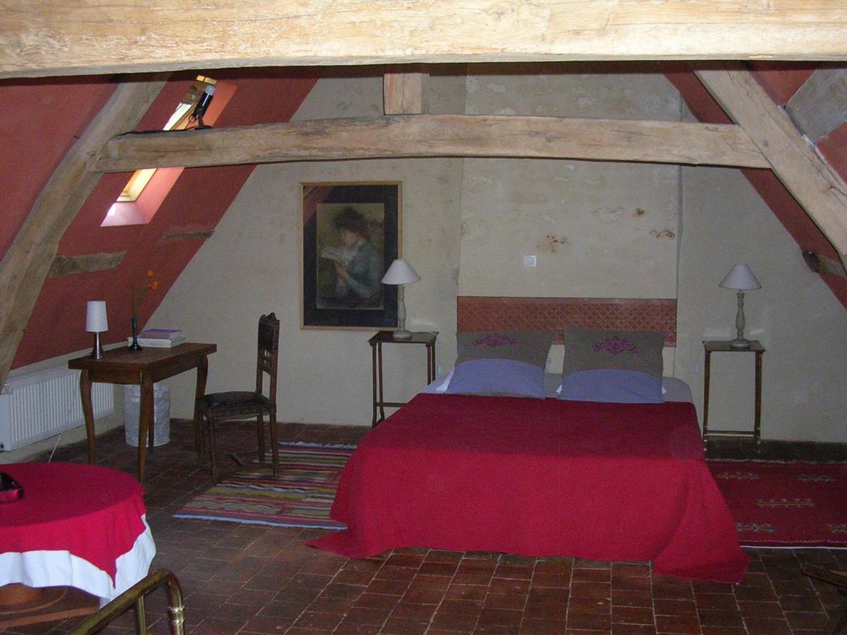 la Maison des Aubées Rémalard Esterno foto